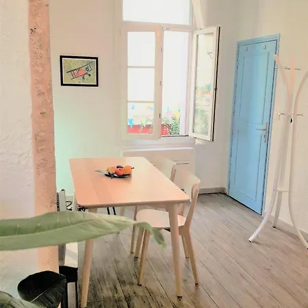 Ferienwohnung Le Balcon De Saint Roch Montpellier Exterior foto
